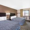 Отель Days Inn & Suites Waterloo, фото 6