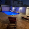 Отель Villa de Leon Suitable for 14 Persons 5 Bedrooms 5 Bathrooms, фото 12