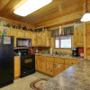 Отель A Stone's Throw 2 Bedroom Cabin by RedAwning, фото 3
