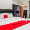 Отель RedDoorz @ Mahameru Residence Yogyakarta, фото 6