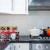 Отель London 2 Bed Apartment With Free Wifi, фото 10
