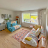 Отель Stroud's Golden Valley 2-bedroom Apartment Retreat, фото 15