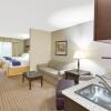 Отель Holiday Inn Express Hotel & Suites Madison-Verona, an IHG Hotel, фото 22