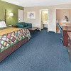 Отель Super 8 by Wyndham Carrollton GA, фото 3