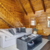Отель Dudley III by Avantstay Cosy Mountain Home w/ Hot Tub & Great Views, фото 7