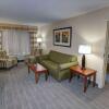 Отель Country Inn & Suites by Radisson, Charlotte I-85 Airport, NC, фото 2