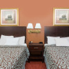 Отель Days Inn And Suites Des Moines Airport, фото 2