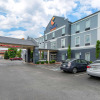 Отель Comfort Suites At Rivergate Mall, фото 21