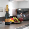 Отель Haus 3 Bedroom House l 6 Guests l Off-street Parking l Garden l TOP RATED l Detatched, фото 12