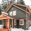Отель Compass Cabin Holiday home 2 NW Comfy Cabins, фото 16