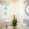 Отель Elegant 1 Bedroom Flat With Period Features in Bristol, фото 12