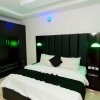 Отель AZ KINGS 3 Bedroom Furnished Apartment suitable for Company Staff with Ensuite Bathrooms, Airconditi, фото 4