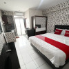 Отель OYO 93369 Apartemen Gateway Cicadas By Qq Rent 2, фото 12