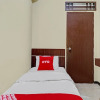 Отель Ars Ira Property The Suites Metro by OYO Rooms, фото 23