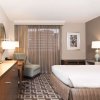 Отель DoubleTree by Hilton Hotel Jacksonville Riverfront, фото 44