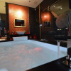 Отель Deluxe Holiday Home in Welkenraedt with Hot Tub & Steam Shower, фото 4