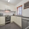 Отель South Terrace Apartments, фото 17
