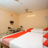 Отель OYO 15517 Kms House, фото 2