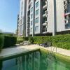 Отель RoomQuest Bangkok Sukhumvit 107 в Самутпракане