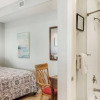 Отель Island 11 1 Bedroom Condo, фото 5