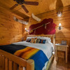Отель Dreamy Cabin & Outdoor Oasis! Mins to Nat'l Park!, фото 1