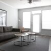 Отель WanderJaunt - Luxe Downtown Austin Apts, фото 6