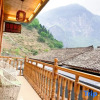 Отель Baoxing Snow Mountain Home No.42 Homestay, фото 3