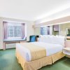 Отель Microtel Inn & Suites by Wyndham Greensboro, фото 2