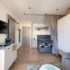 Отель Juan Les Pins Centre - Studio Neuf Avec Terrasse - 3 Mins Des Plages - Jazz Apartment, фото 2
