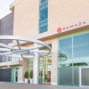 Отель Ramada by Wyndham Macae Hotel Suites, фото 1
