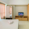 Отель Pleasant And Tidy Studio Apartment Springlake Summarecon Bekasi Apartment, фото 1