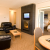 Отель Woodlands Inn & Suites, фото 14
