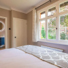 Отель The Victoria - Central Luxury Home With Hot Tub, фото 18