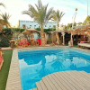 Отель Bungalow With Swimming-pool - Garden - Jacuzzi, фото 3