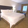 Отель Holiday Inn Express & Suites Chicago-Libertyville, фото 7