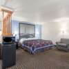 Отель Super 8 New Castle, фото 5