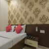 Отель Oyo 13114 Svs Luxury Rooms, фото 11