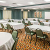 Отель Comfort Suites Macon, фото 21
