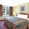 Отель Days Inn & Suites - Sugarland/Stafford, фото 7