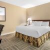 Отель Econo Lodge Inn & Suites, фото 27