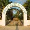 Отель Tradewinds Paradise Villas в Сан-Педре