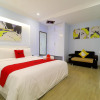 Отель RedDoorz Plus Amore Hotel @ Nguyen Trai Street D1, фото 1