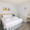 Отель Old Brewers Cottage, Weymouth, фото 4