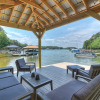 Отель Dock Holiday by Avantstay Custom Home + New Dock, фото 18