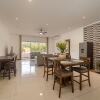Отель Royale Suites by Arc Royale Luxury Apts, фото 12