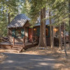 Отель Owl's Peak by Avantstay Private Pine Tree Cabin Mins From The Water, фото 13