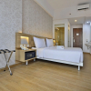 Отель Whiz Prime Hotel Basuki Rahmat Malang, фото 7
