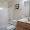 Отель Oak Shores Studio 13, фото 9