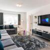 Отель The White House - Grand & Spectacular 5-bed, sleeps 14- Central Solihull, NEC, JLR, HS2, Resorts Wor, фото 2