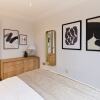 Отель The London Cradle - Spacious 1bdr Flat, фото 2